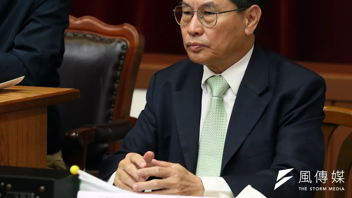 近來國民黨立委鄭麗文槓上行政院長蘇貞昌,前衛生署長涂醒哲(見圖)13日在臉書重提當年「舔耳案」。(資料照,柯承惠攝) 近來國民黨立委鄭麗文槓上行政院長蘇貞昌,前衛生署長涂醒哲(見圖)13日在臉書重提當年「舔耳案」。(資料照,柯承惠攝)