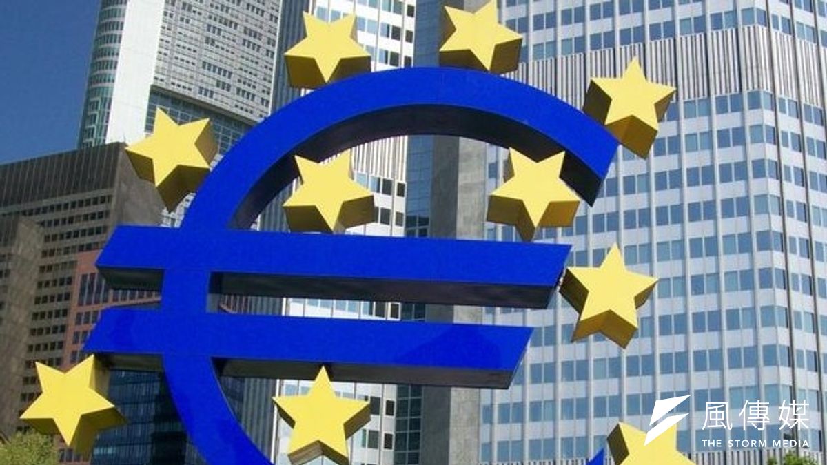 歐洲中央銀行無預警宣布調降再融資利率,顯示連年經濟疲弱,歐元區通貨緊縮威脅已嚴重到無可忽視的地步。(取自網路) 歐洲中央銀行無預警宣布調降再融資利率,顯示連年經濟疲弱,歐元區通貨緊縮威脅已嚴重到無可忽視的地步。(取自網路)