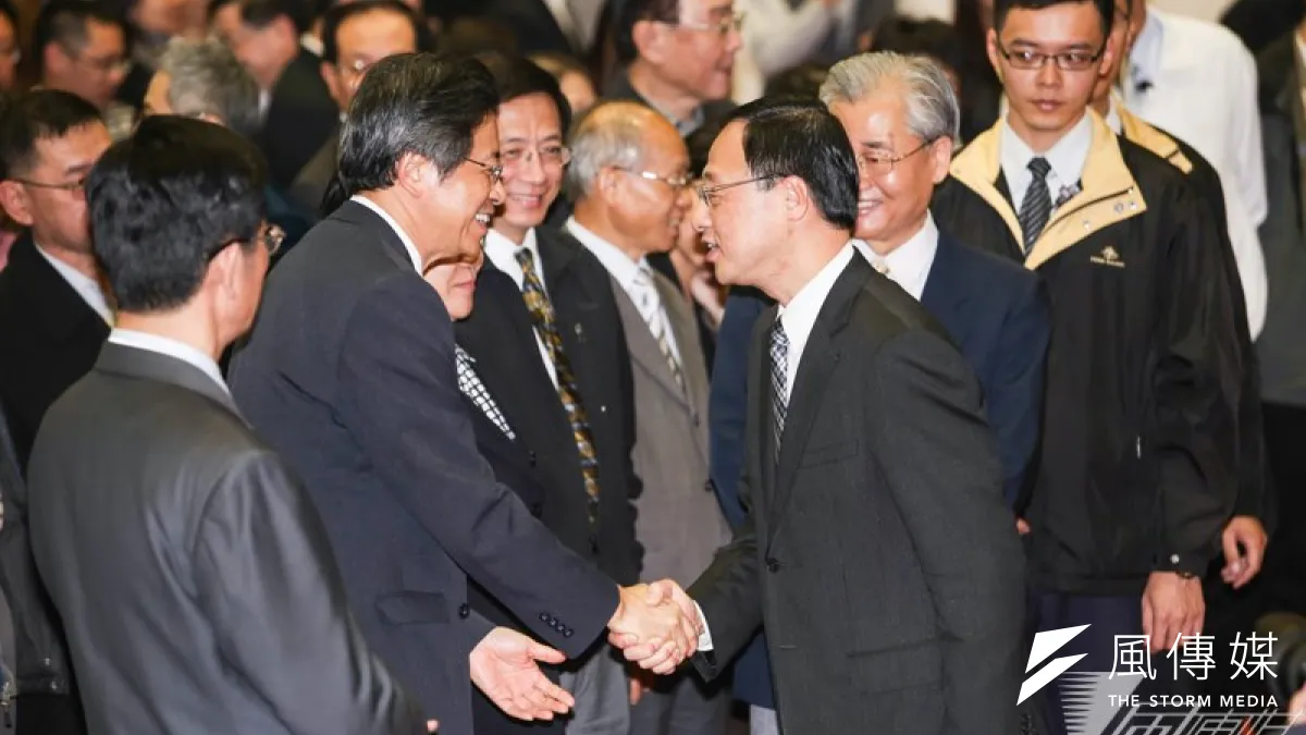 前行政院長江宜樺父親江木吉先生,昨〈16〉日晚間6時驚傳辭逝於衛生福利部基隆醫院。正在美國哈佛大學擔任訪問學人的江宜樺得知噩耗後,立刻辦理返台機票。(林韶安攝)