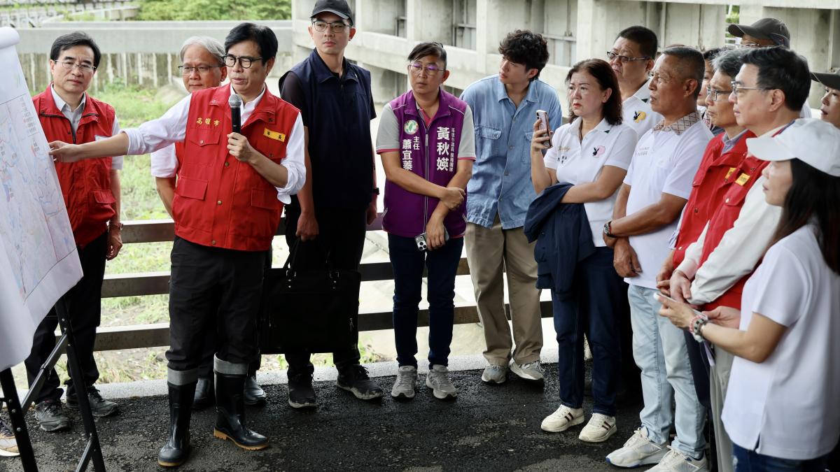 卓榮泰視察典寶溪治水!白米滯洪池擴容發揮效益 陳其邁籲加速治水建設因應極端氣候