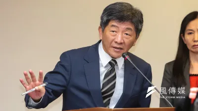 衛福部長陳時中31日表示,明年初將在地方政府和長照機構間建立預付制度,減輕長照團體的財務負擔。(資料照,顏麟宇攝)