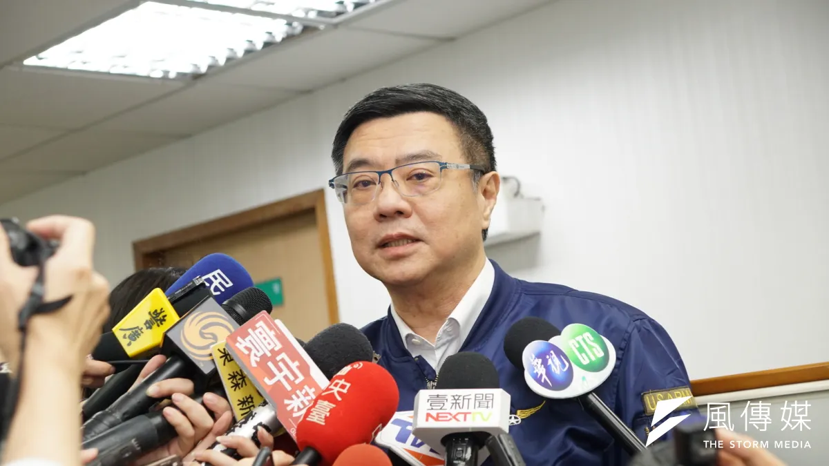 民進黨主席卓榮泰強調,總統初選協調到最後,若英德雙方無法形成共識,「我就遵守黨內已公告辦法,因不能在已完成初選登記、程序進行中,再片面修改比賽規則。」(盧逸峰攝)