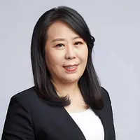 中国籍の史雪燕は2018年に南投県議会議員選挙に出馬し、積極的な地域訪問を通じて3432票を獲得し、台湾初となる中国籍議員となった。(史雪燕提供) 中国籍の史雪燕は2018年に南投県議会議員選挙に出馬し、積極的な地域訪問を通じて3432票を獲得し、台湾初となる中国籍議員となった。(史雪燕提供)