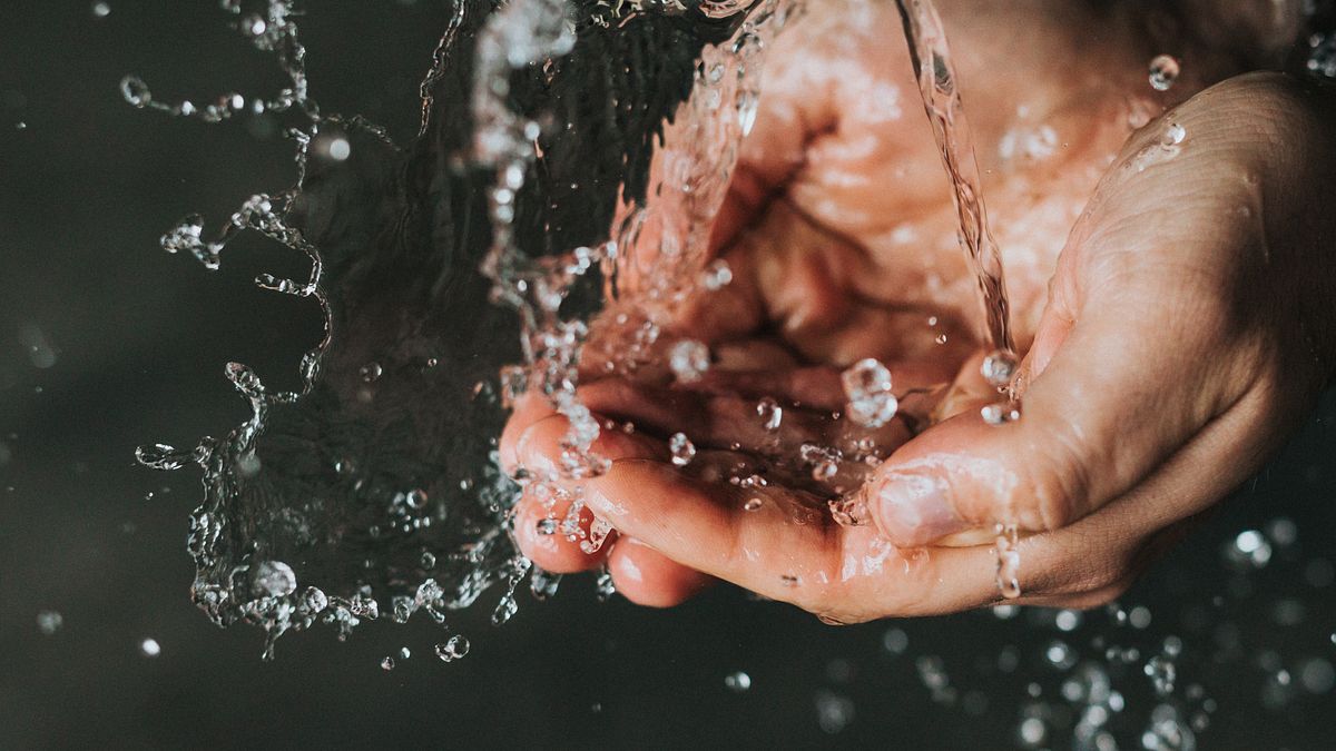 武漢肺炎疫情肆虐全球,洗手成為全民運動,反讓強迫症患者陷入更深的焦慮。(Nathan Dumlao@Unsplash) 武漢肺炎疫情肆虐全球,洗手成為全民運動,反讓強迫症患者陷入更深的焦慮。(Nathan Dumlao@Unsplash)