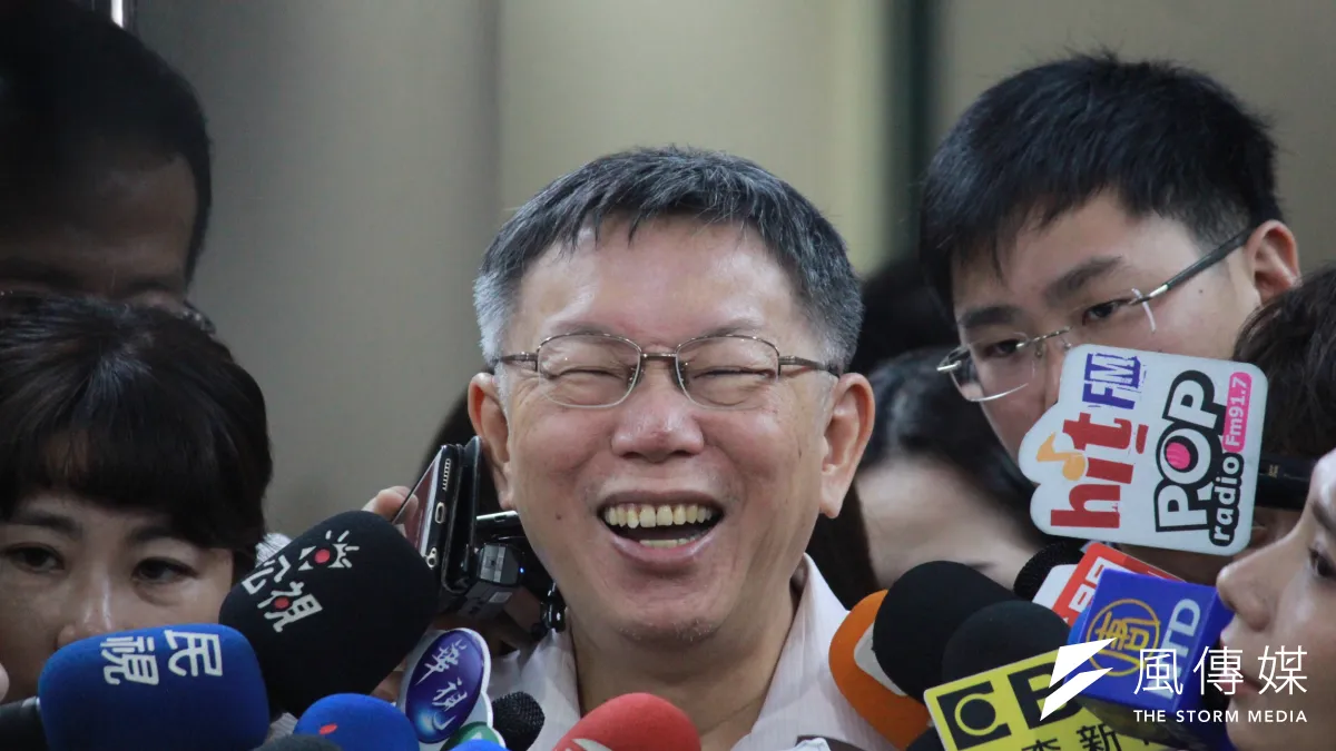 有消息傳出,台北市長柯文哲(見圖)看上國民黨立委蔣萬安接班。對此,柯文哲說,他認為如果國民黨現在辦初選,一定是蔣萬安會出線。(方炳超攝)