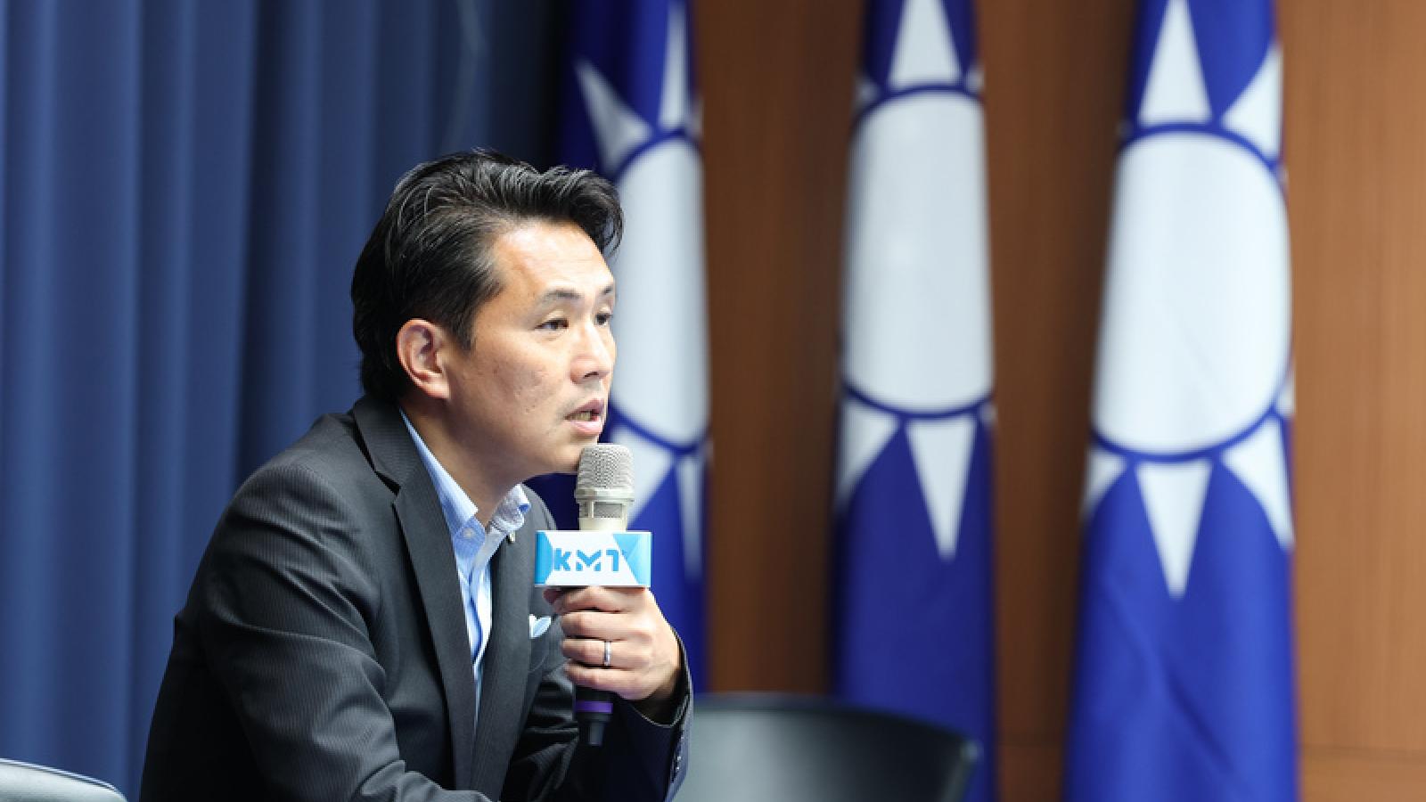 無人機列年度預算會排擠教育社福?藍揭明年「國防總額破兆」批:賴政府愚弄國人