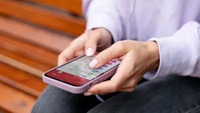 台灣支付與現金回饋的點數整合平台APP「RE紅包(RE‧X)」,在台經營9年,近日宣布「營運止步與轉讓」,並尋求「營業讓與」或「策略性併購」。(示意圖/取自freepik)