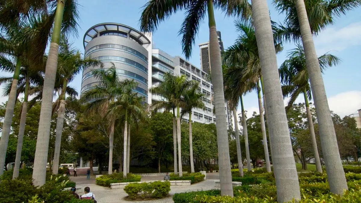 作者表示,振興醫院理論上為一能真正超越於任何利益集團影響的非營利性公益醫院。(資料照,取自振興醫院網站) 作者表示,振興醫院理論上為一能真正超越於任何利益集團影響的非營利性公益醫院。(資料照,取自振興醫院網站)