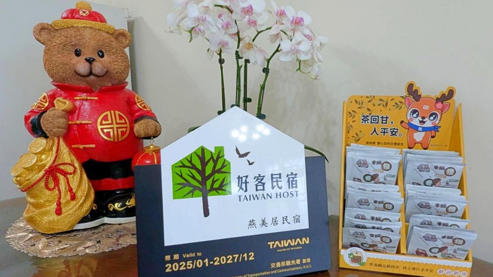 品茗的同時道安知識 投縣府跨界旅宿合作推「平安茶」搶攻遊客心