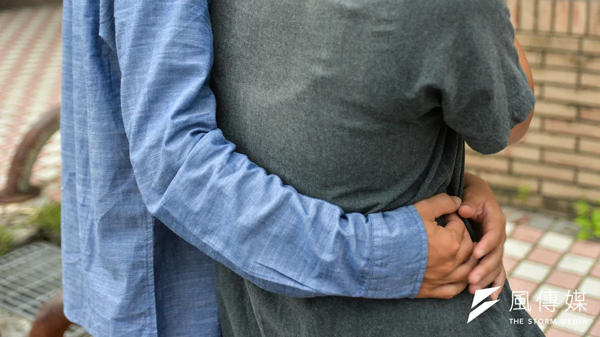 避免親密愛人變恐怖情人,自己要多防範。(甘岱民攝) 避免親密愛人變恐怖情人,自己要多防範。(甘岱民攝)