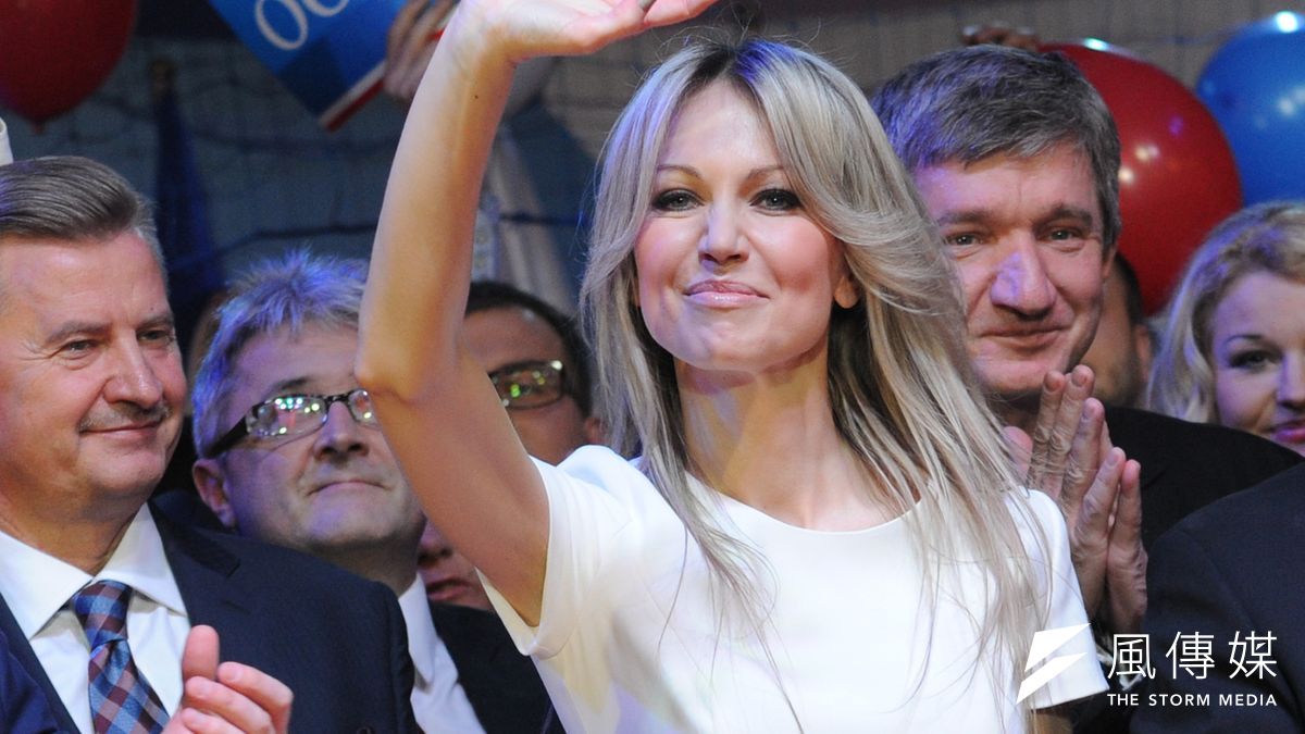 波蘭「民主左派聯盟」總統候選人奧格列珂(美聯社) 波蘭「民主左派聯盟」總統候選人奧格列珂(美聯社)