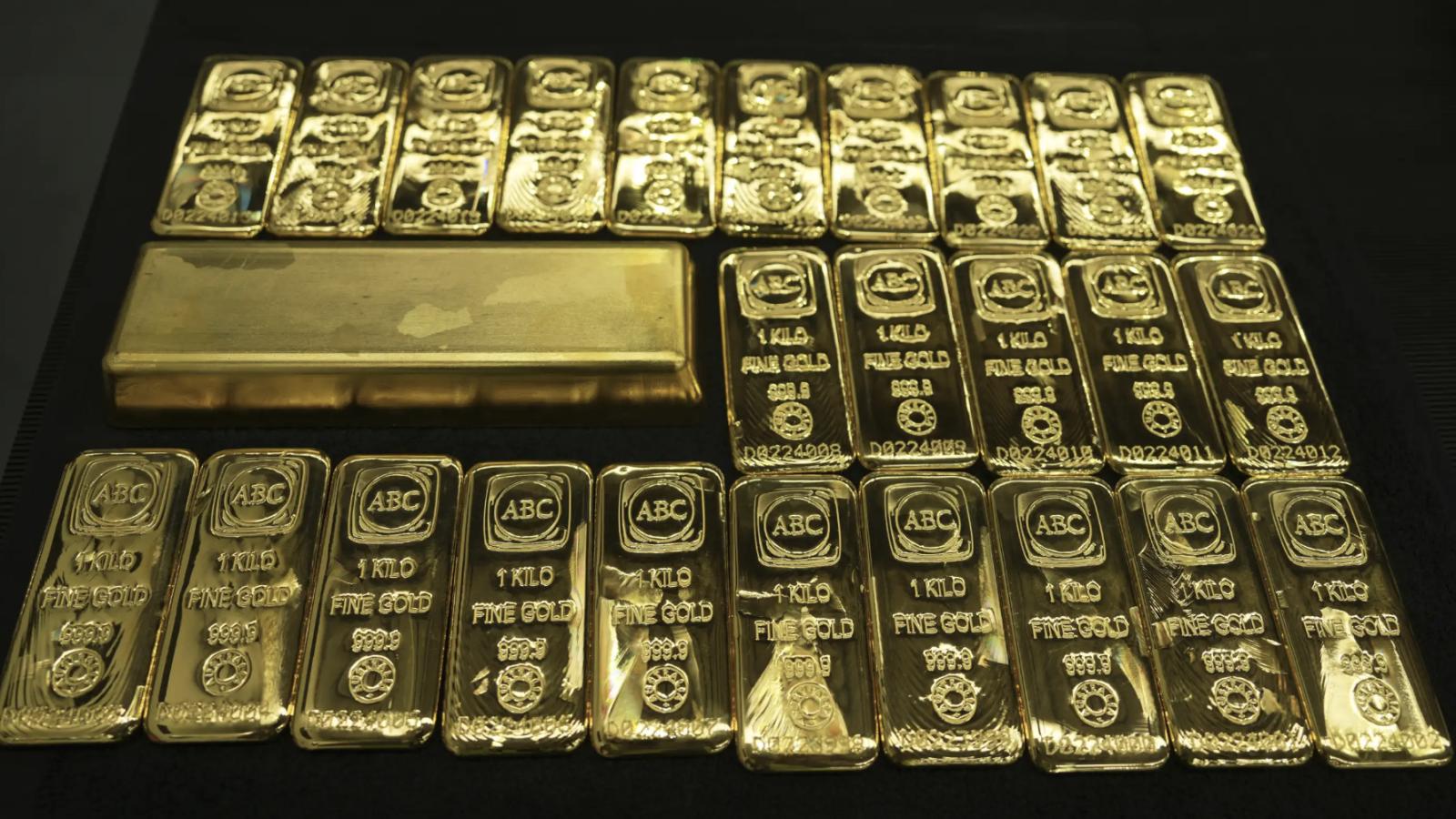 美債風暴讓黃金漲瘋了!金價噴破4600美元大關 專家曝壓力區過了:下一步就是6000