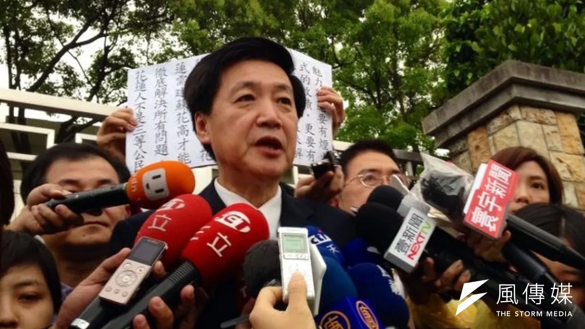 立法院長王金平31日召集朝野五度協商五度破裂,國民黨副書記長費鴻泰表示遺憾。(羅暐智攝)