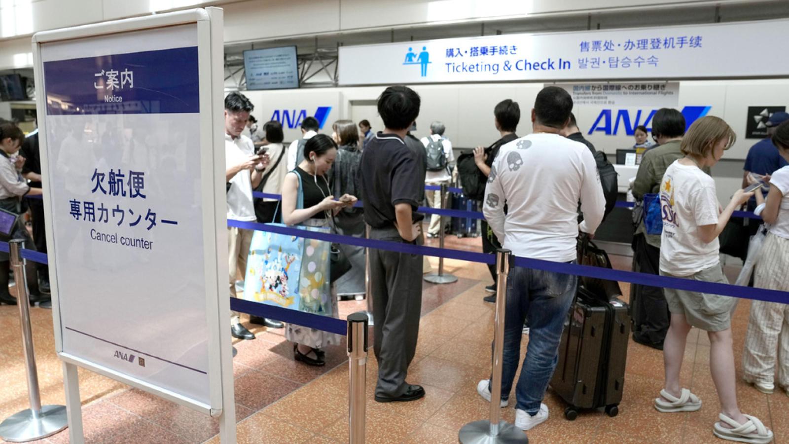 日本4成航空員工曾被奧客騷擾!85%遇過拍桌咆哮,半數人不知公司有申訴窗口