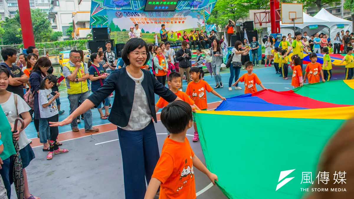 民進黨立委蘇巧慧自嘲「手腳不協調」,對於小孩,則偏好讓他們學習體能類的才藝。圖為蘇巧慧日前出席公開活動。(資料照,蘇巧慧辦公室提供)