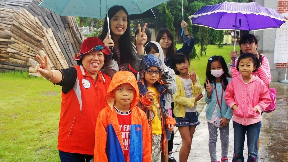 淡水陪讀走出戶外 學童體驗藝術文化及在地美學