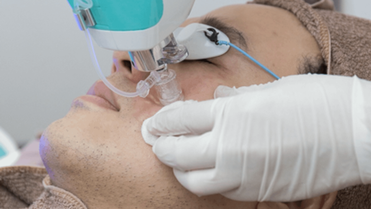 無針美容時代來臨 氣脈衝取代雷射治痘疤成趨勢? 無針美容時代來臨 氣脈衝取代雷射治痘疤成趨勢?