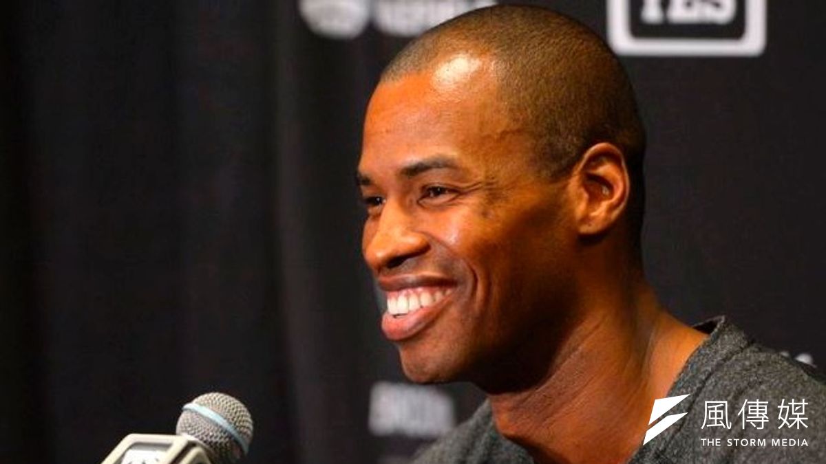 傑森柯林斯與布魯克林籃網隊簽訂合約,成為NBA首位公開出櫃的現役球員。(美聯社) 傑森柯林斯與布魯克林籃網隊簽訂合約,成為NBA首位公開出櫃的現役球員。(美聯社)