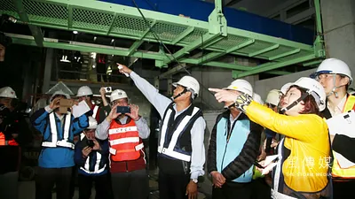 勞動部實施事業單位督導檢查及輔導,勞動部長許銘春視巡,對桃機二航擴建工程局部停工及開罰。(陳明仁攝)