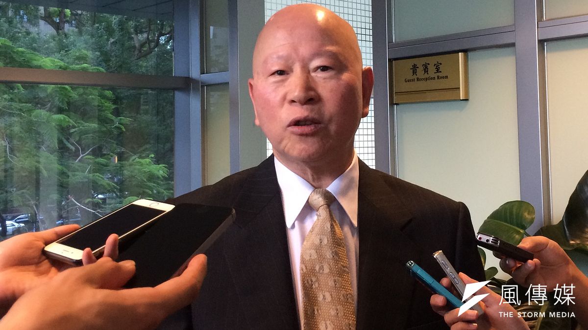 亞太基金會董事長許信良今(22)日指出,不需要把斷交看得太嚴重,「小國邦交對我們一點都不重要」。(石秀娟攝) 亞太基金會董事長許信良今(22)日指出,不需要把斷交看得太嚴重,「小國邦交對我們一點都不重要」。(石秀娟攝)