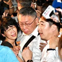 元台北市長の柯文哲は京華城事件で既に11カ月近く拘留されている。(陳佩琪のフェイスブックより) 元台北市長の柯文哲は京華城事件で既に11カ月近く拘留されている。(陳佩琪のフェイスブックより)