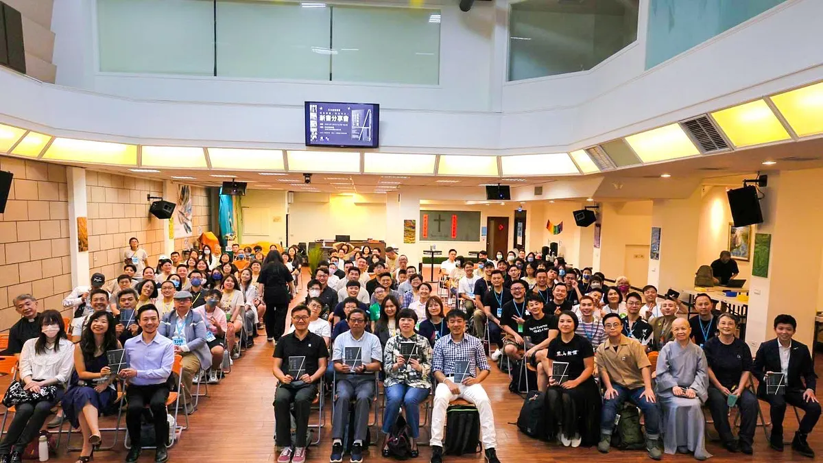 7月29日下午於台北大安區的真光福音教會舉辦十五週年紀念《成為神蹟,你也可以!》暨新書分享會。(圖/真光福音教會提供) 7月29日下午於台北大安區的真光福音教會舉辦十五週年紀念《成為神蹟,你也可以!》暨新書分享會。(圖/真光福音教會提供)