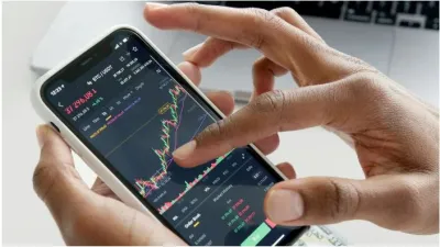 投資ETF,要理解它的運作原理,關注它的成交量、折溢價與規模變化,知道什麼時候該進、該等、該出。(示意圖/取自pexels)