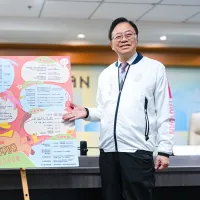 桃園市長張善政宣布啟動「春節服務不打烊」機制。(圖/桃園市政府提供) 桃園市長張善政宣布啟動「春節服務不打烊」機制。(圖/桃園市政府提供)