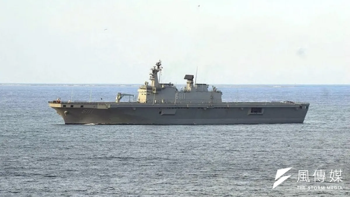 海軍規劃建造的直昇機突擊艦,是參考韓國的獨島級直昇機突擊艦,但因國防預算資源有限,直昇機突擊艦就成為海軍建軍計劃的隱藏版,無法浮出檯面。圖為韓國獨島號直昇機突擊艦。(取自維基百科)