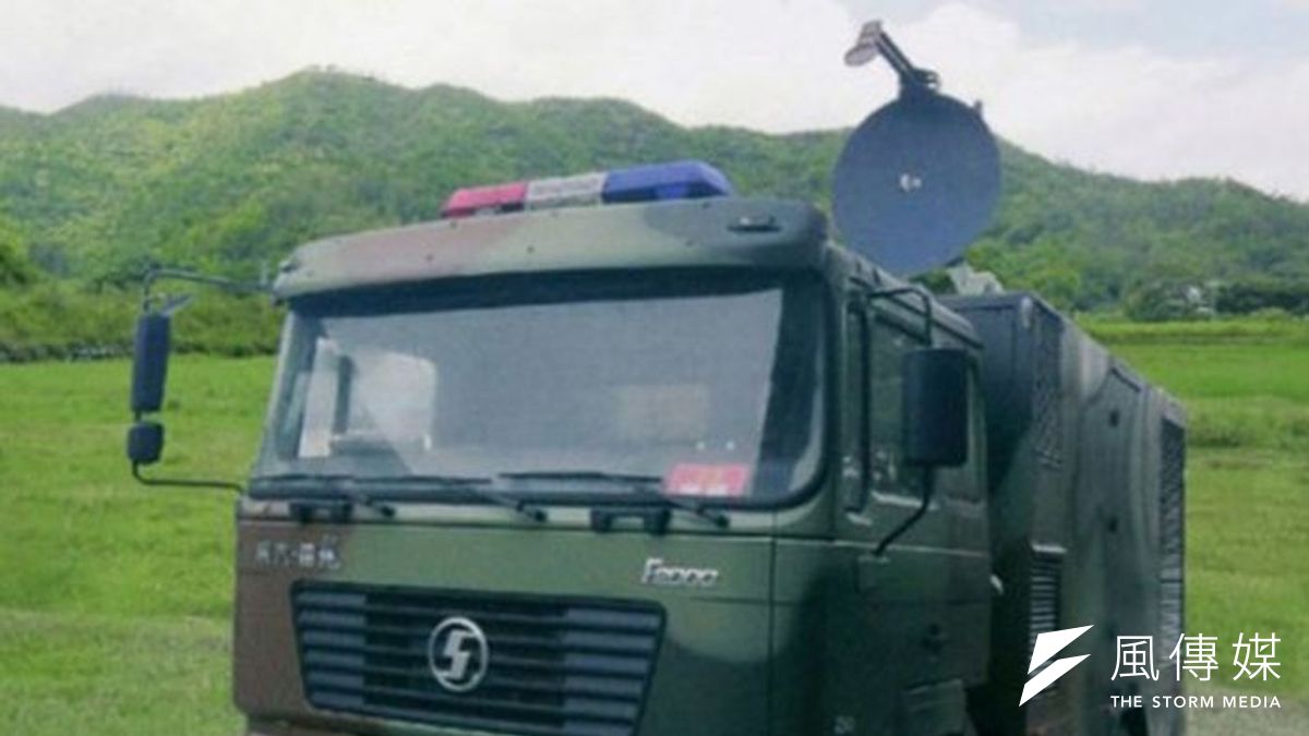 WB-1型「非致命定向能防暴拒止系統」(取自網路) WB-1型「非致命定向能防暴拒止系統」(取自網路)