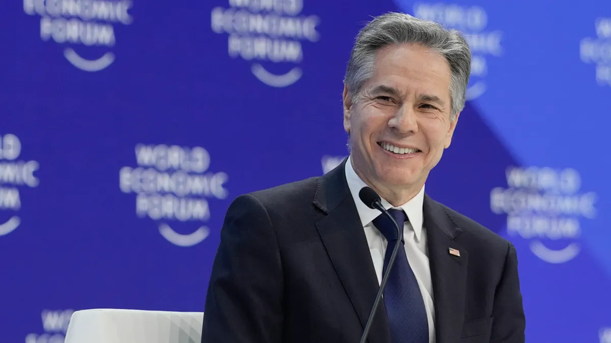 2024年1月17日,美國國務卿布林肯參加瑞士達沃斯世界經濟論壇。(美聯社)