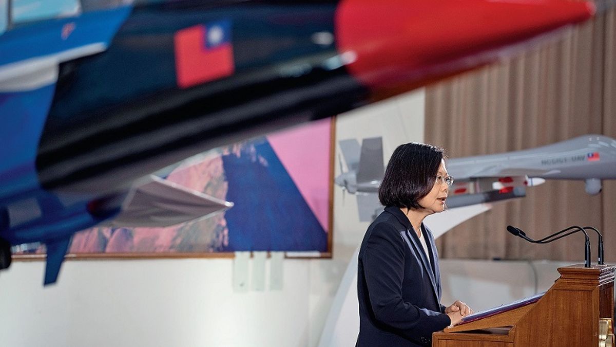 作者點出,影響台灣未來前途最大的因素,莫過於兩岸關係之間如何發展,這是所有台灣人都無法避免的問題。示意圖。(資料照,取自總統府官網) 作者點出,影響台灣未來前途最大的因素,莫過於兩岸關係之間如何發展,這是所有台灣人都無法避免的問題。示意圖。(資料照,取自總統府官網)