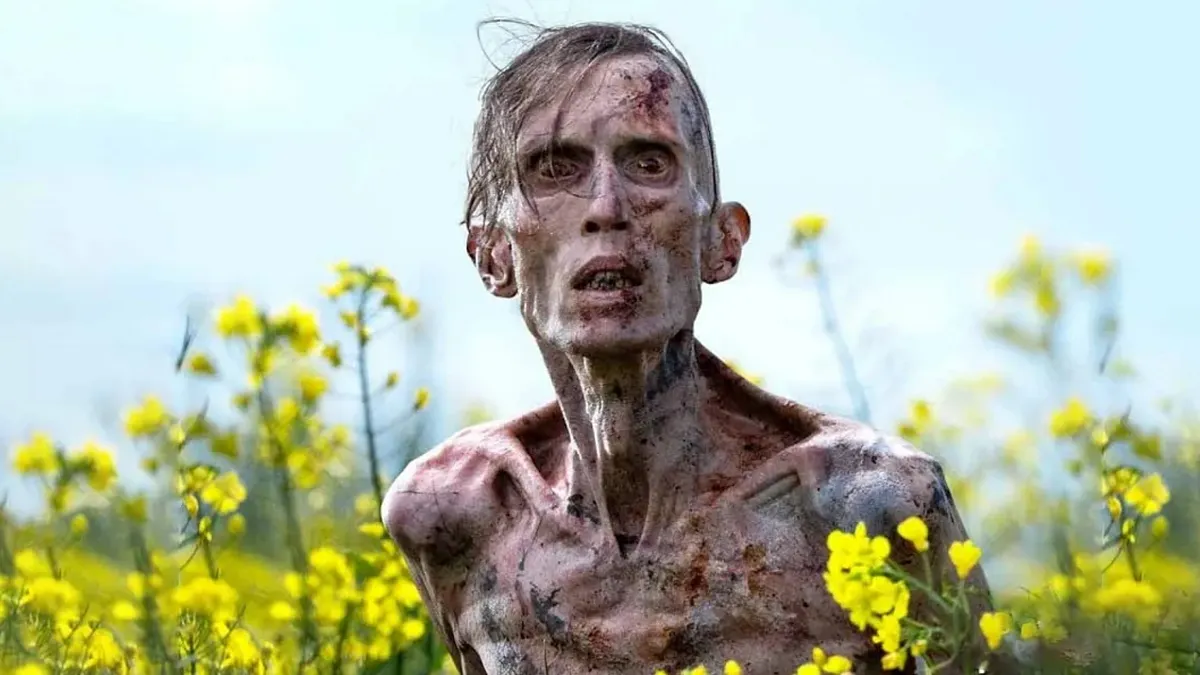 Netflix 喪屍片《28年毀滅倒數:人骨聖殿》可以線上看了!本文為你整理《28 年毀滅倒數:人骨聖殿》劇情亮點、網友評價懶人包,帶你一次看懂這部「不像喪屍片」的末日奇葩之作在紅什麼。(圖/取自imdb)