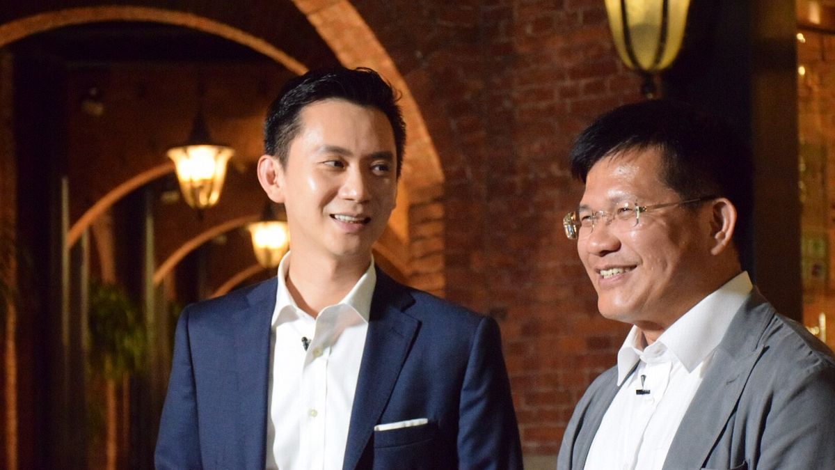 和台中市長林佳龍夜遊台中綠川,民進黨新竹縣長參選人鄭朝方啟動請益之旅。(鄭朝方競選團隊提供) 和台中市長林佳龍夜遊台中綠川,民進黨新竹縣長參選人鄭朝方啟動請益之旅。(鄭朝方競選團隊提供)