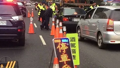 台中市政府積極取締酒駕,去年取締酒駕專案勤務86場,動用警力4萬5,000人次,取締件數高達1萬3,037件,六都最多,獲中央評比第二名。(圖/台中市政府提供)