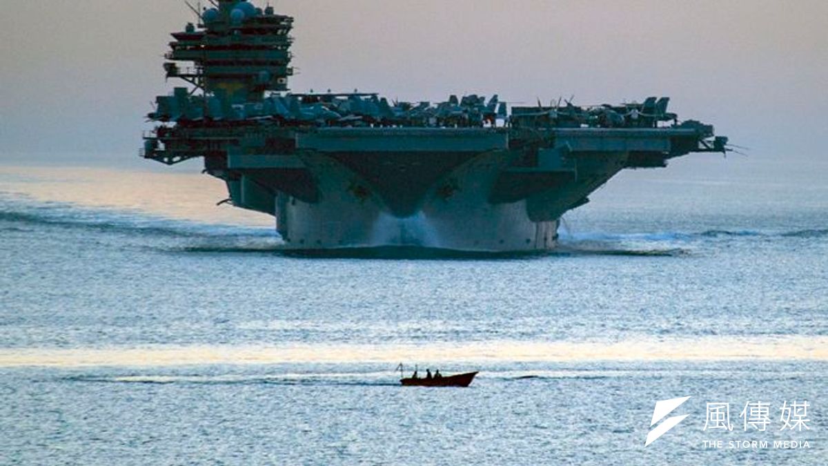 美國航母喬治布希號14日已駛進波灣待命。(美聯社) 美國航母喬治布希號14日已駛進波灣待命。(美聯社)