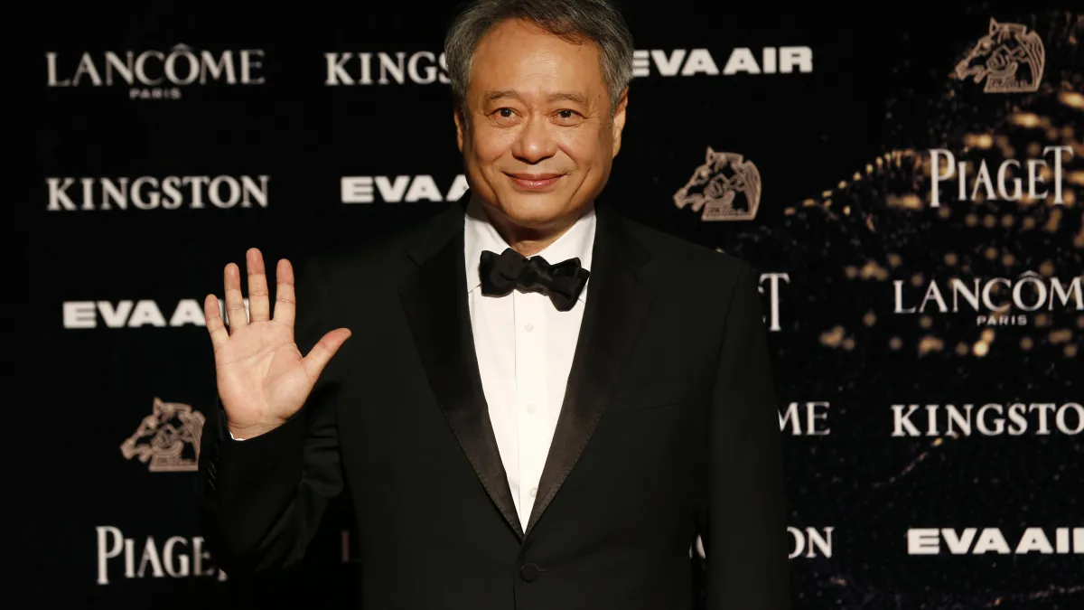 包含台灣導演李安在內的25名亞裔人士項奧斯卡學會抗議。圖為李安參加第52屆金馬獎。(美聯社)