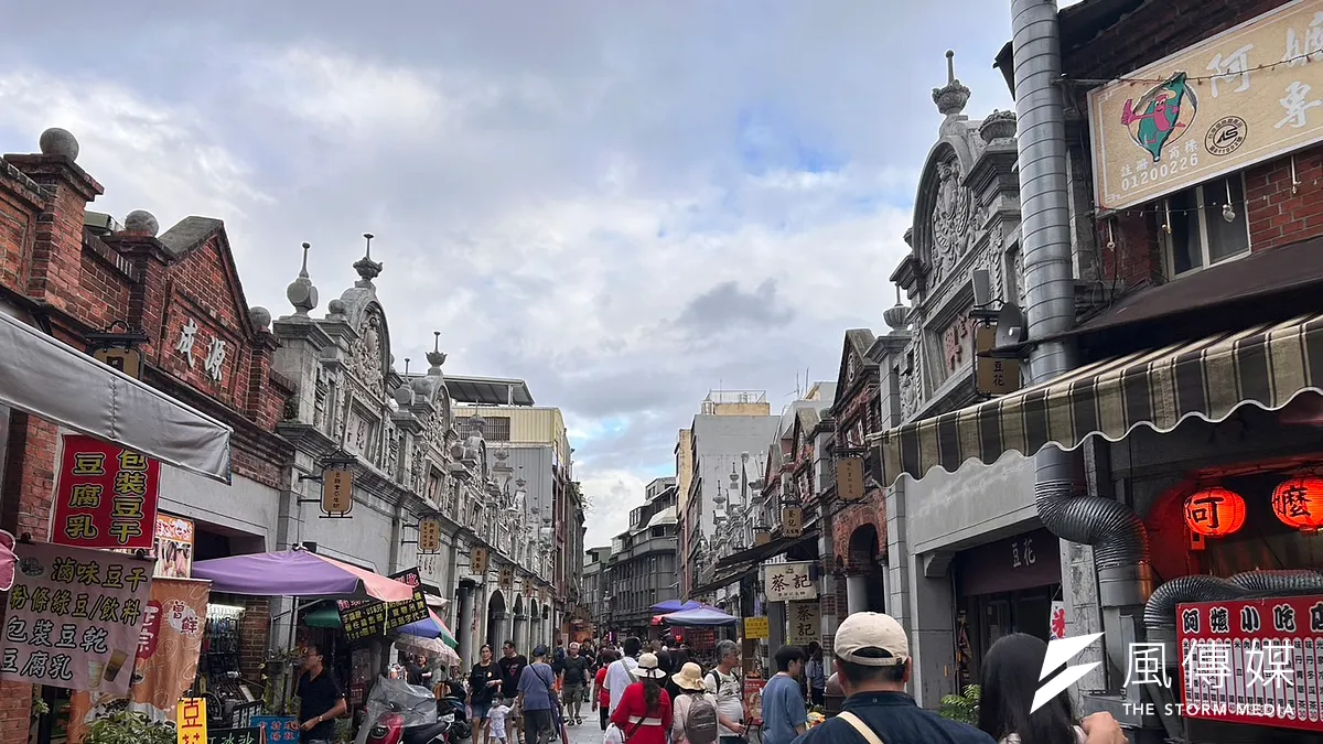 2024全年桃園市最熱門景點前三名為「老街溪沿岸步道」、「大溪老城區」以及「虎頭山風景特定區」。 (資料照/梁溶珈攝) 2024全年桃園市最熱門景點前三名為「老街溪沿岸步道」、「大溪老城區」以及「虎頭山風景特定區」。 (資料照/梁溶珈攝)