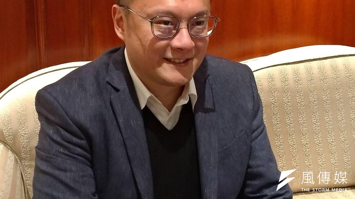 高市新聞局長鄭照新21日在臉書以《市府團隊,沉默的力量》為題貼文抒發抗疫心情,並為市府抱不平。(資料照,徐炳文攝) 高市新聞局長鄭照新21日在臉書以《市府團隊,沉默的力量》為題貼文抒發抗疫心情,並為市府抱不平。(資料照,徐炳文攝)