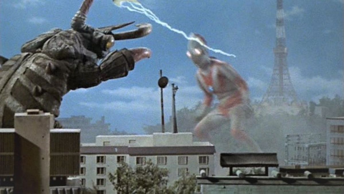 日本的怪獸系列電影,酷斯拉、摩斯拉等享譽世界,然而為何牠們都在電影中摧毀東京鐵塔呢?原來背後有一段故事...(圖/取自youtube) 日本的怪獸系列電影,酷斯拉、摩斯拉等享譽世界,然而為何牠們都在電影中摧毀東京鐵塔呢?原來背後有一段故事...(圖/取自youtube)