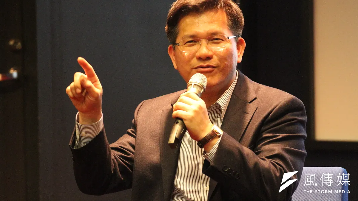 林佳龍12日出席新新聞成立30周年系列演講,對外界質疑其先前表示「要把台中的孔廟拆掉改蓋日本神社」一事做出澄清,痛斥這根本是「不合情理的錯誤指控」。(陳俐穎攝)