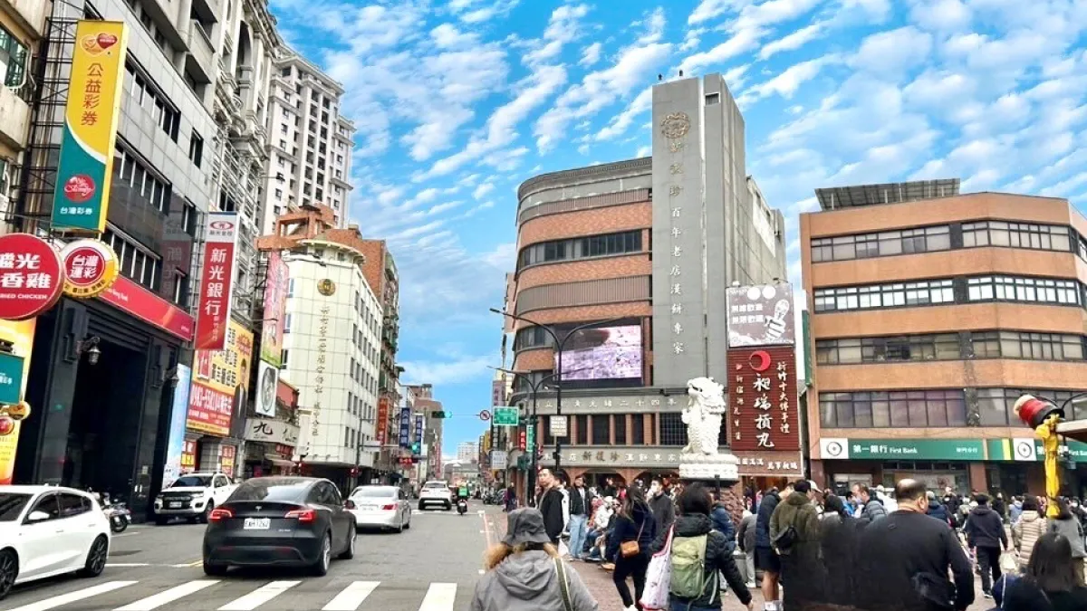 竹市城隍廟旁臨中山路角地蟬聯地王,每坪約151萬元。(圖/新竹市政府提供)