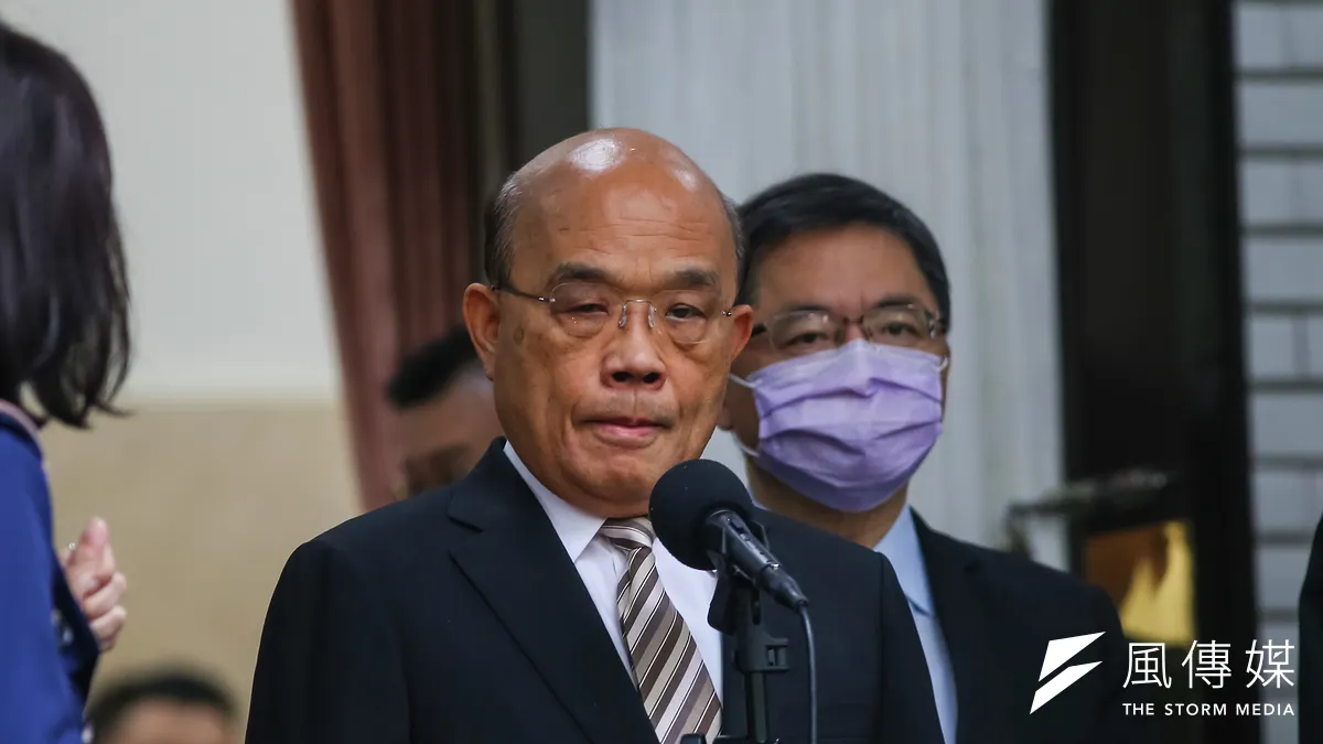 歐陽娜娜央視唱「我的祖國」,蘇貞昌酸下場參考歐陽龍出演的《藍與黑》。(資料照,顏麟宇攝)