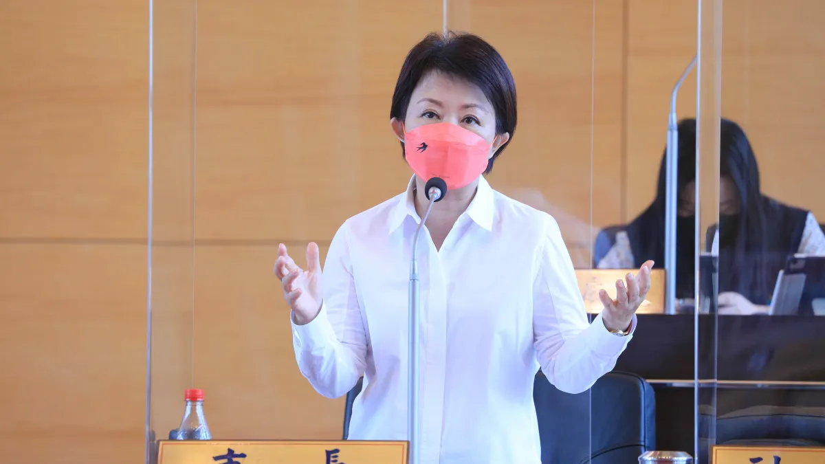 盧秀燕上任後推動「藍天白雲行動計畫」,截至今年8月台中市PM2.5平均濃度已降為12.8微克,全力打造更優質的宜居城市。(圖/台中市政府提供)