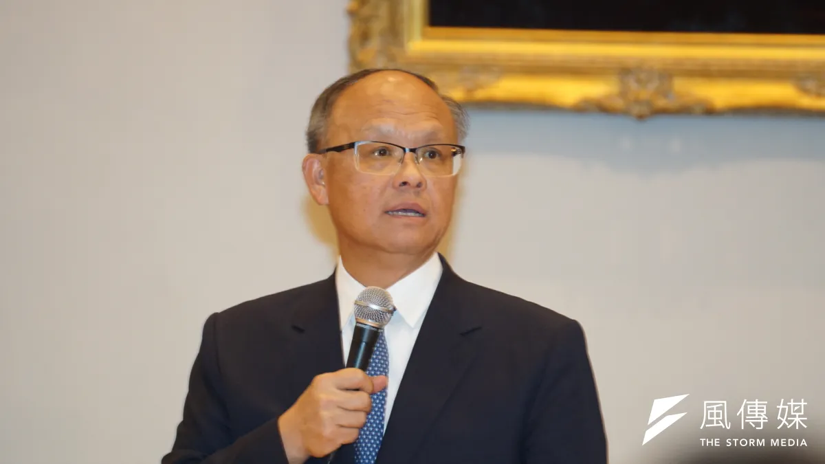 行政院政務委員鄧振中今天表示,將於明天率領經貿官員訪美,預計拜會美國商務部、貿易代表署等單位,了解美方具體做法,爭取鋼鋁關稅豁免。(資料照片,盧逸峰攝)