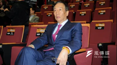 鴻海董事長郭台銘在臉書繼續與蔡英文總統「鬥嘴鼓」。(甘岱民攝)