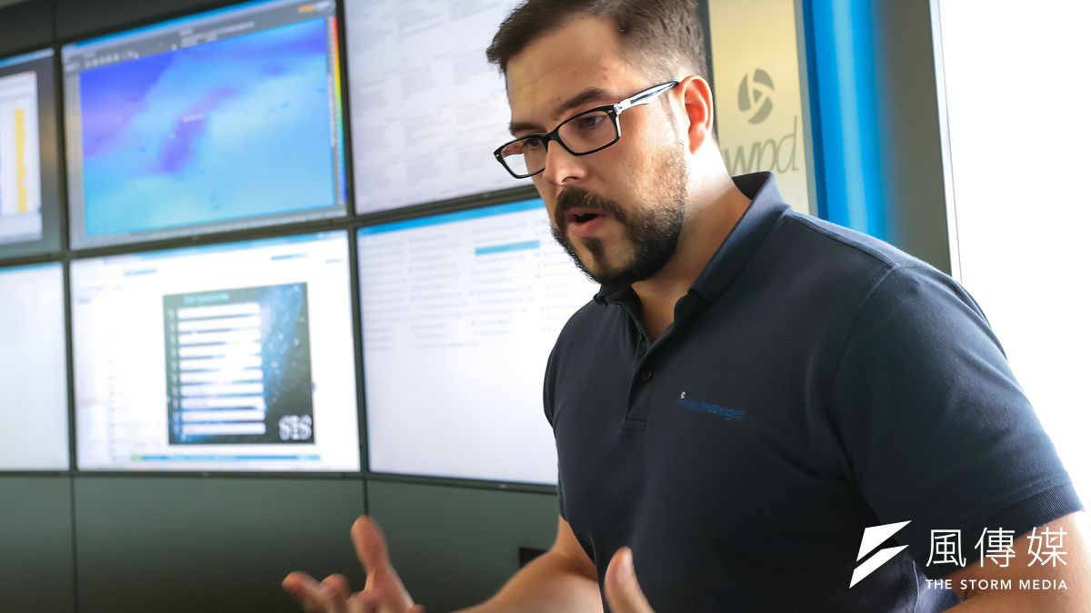 玉山金控董事長黃永仁表示,策略成功與否乃由執行力決定,一流的策略加上三流的執行力,贏不過三流的策略加上一流的執行力。在未來的世界中,誰擁有一流的策略加上一流的執行力,誰就能贏得最後的勝利。(示意圖 顏麟宇攝) 玉山金控董事長黃永仁表示,策略成功與否乃由執行力決定,一流的策略加上三流的執行力,贏不過三流的策略加上一流的執行力。在未來的世界中,誰擁有一流的策略加上一流的執行力,誰就能贏得最後的勝利。(示意圖 顏麟宇攝)