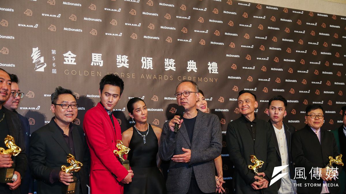 20191123-第56屆金馬獎頒獎典禮,《陽光普照》拿下最佳導演及最佳劇情長片等大獎。(簡必丞攝) 20191123-第56屆金馬獎頒獎典禮,《陽光普照》拿下最佳導演及最佳劇情長片等大獎。(簡必丞攝)