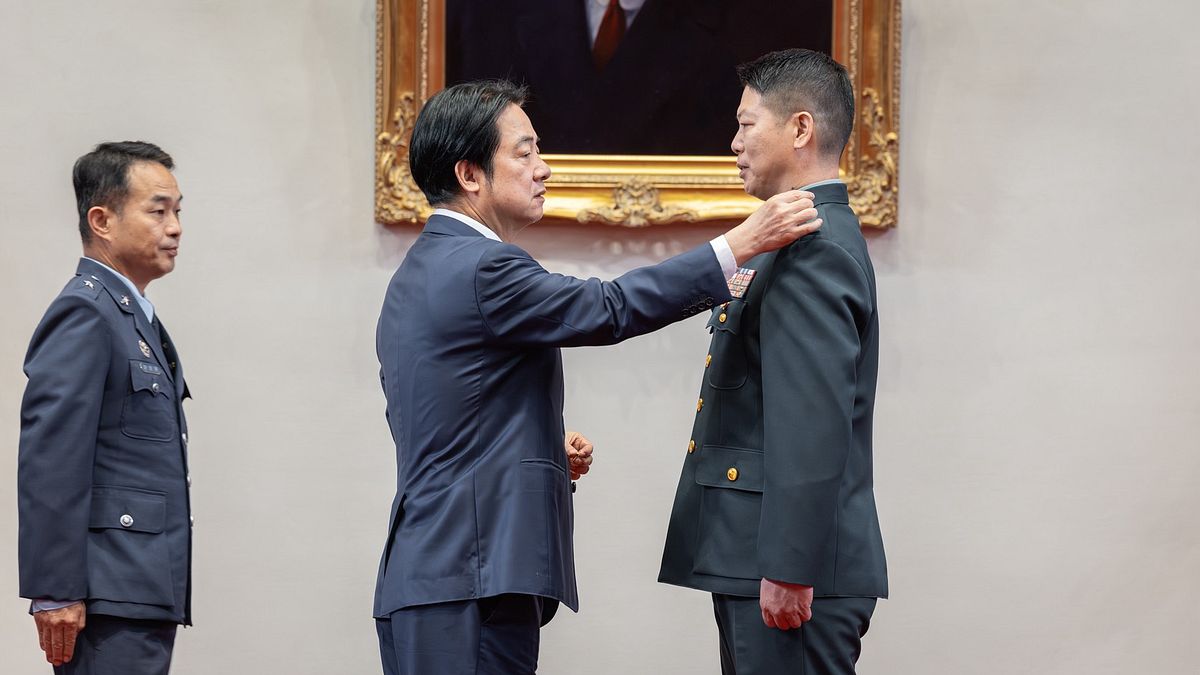 主持將官晉任授階 賴清德宣示持續發展不對稱戰力:加速打造「台灣之盾」
