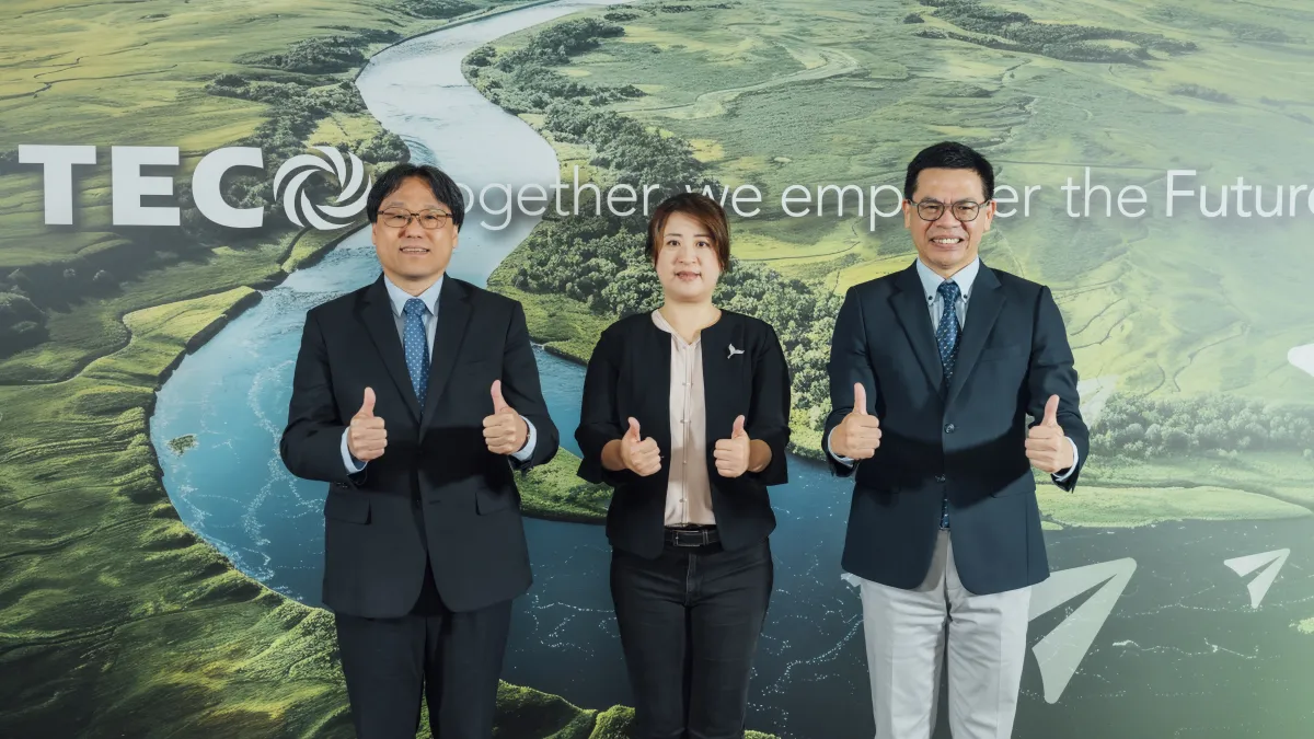 東元、盛齊綠能、東電綠能聯手投資澳洲太陽能及儲能案場(左起:東元電機總經理高飛鳶,東電綠能執行長林美伶,盛齊綠能董事長陳振乾)。(東元提供)